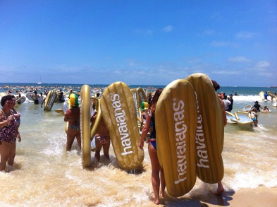 Havaiana world record attempt at Mooloolaba beach - Oz Day!